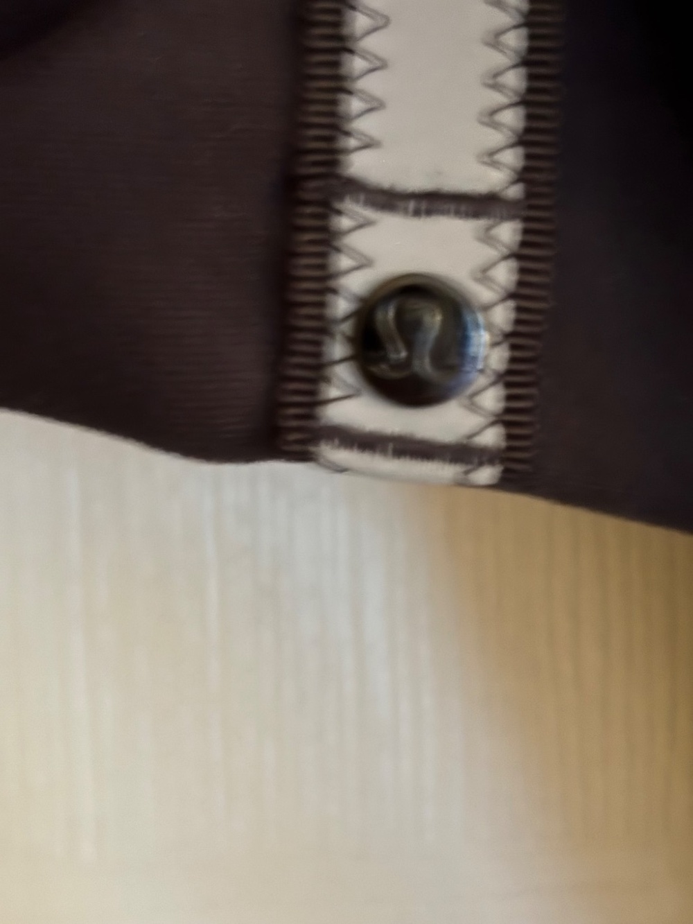 Lululemon Scarf Wrap Thing - Picture 4 of 4